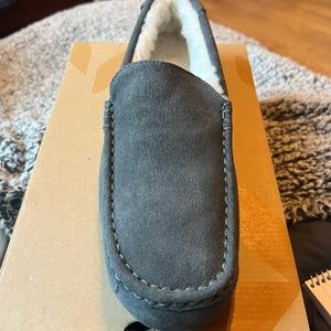 KOOLABURRA UGG slippers grey size 12 mens